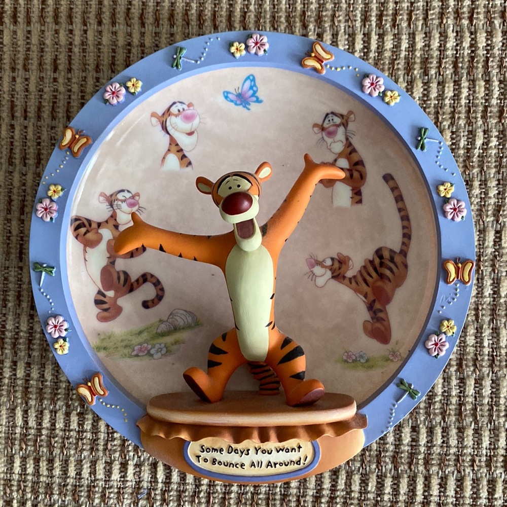 Tigger Collectible plate